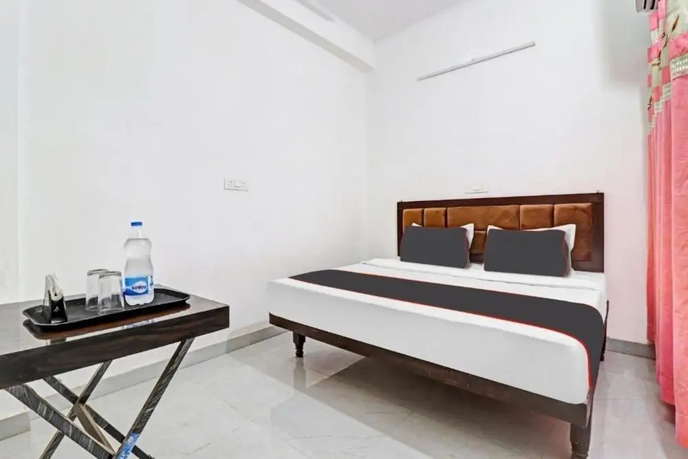 Chaudhary Guest House