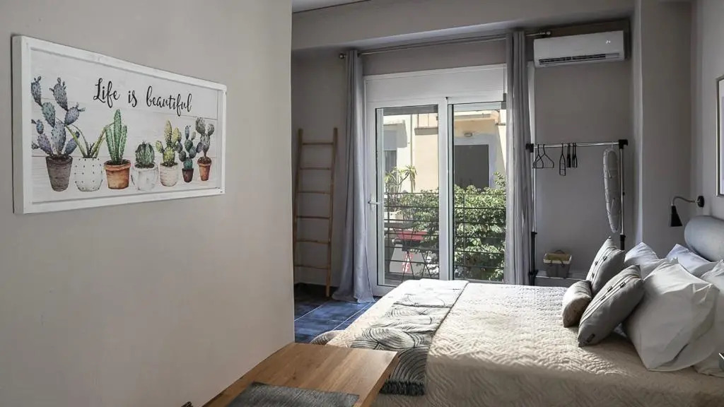 Yasemi Studio 1