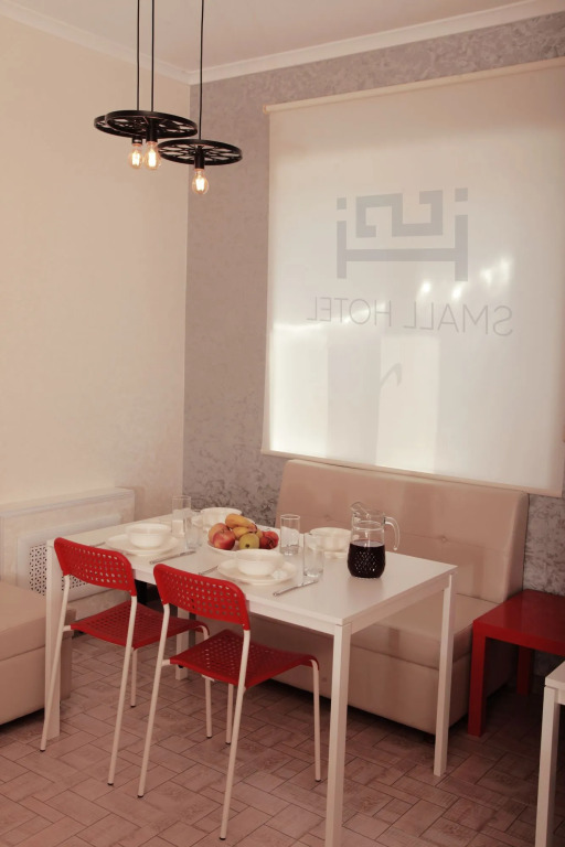 Small Hotel
