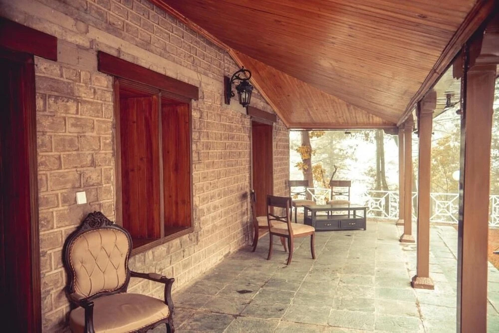 Raas Resorts