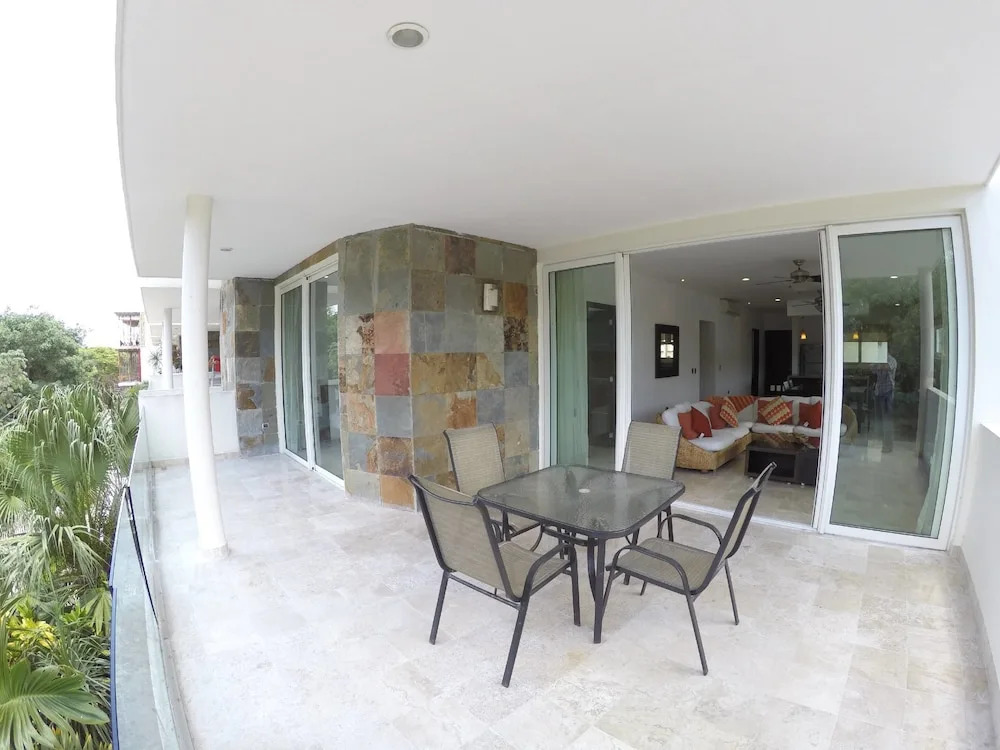 Mamitas Village 201-A by Playa Silvestre