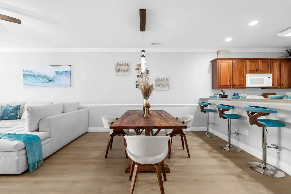 Magnolia Pointe Three-bedroom Apartment 305-4820
