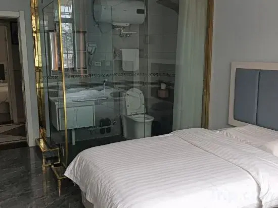 Yunzhihai Hotel (Huashan Visitor Center Branch)