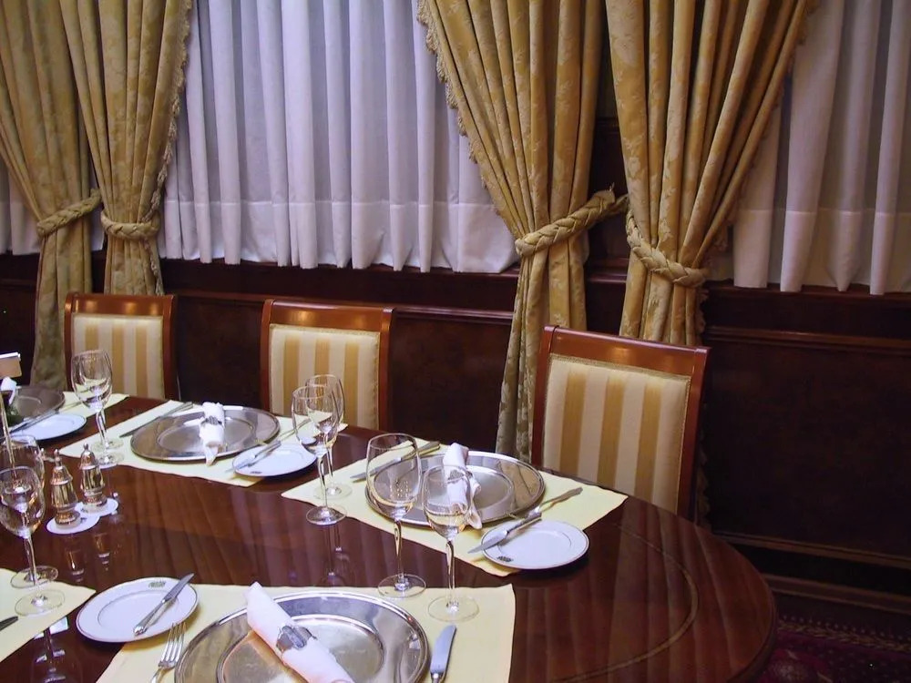 Hotel President