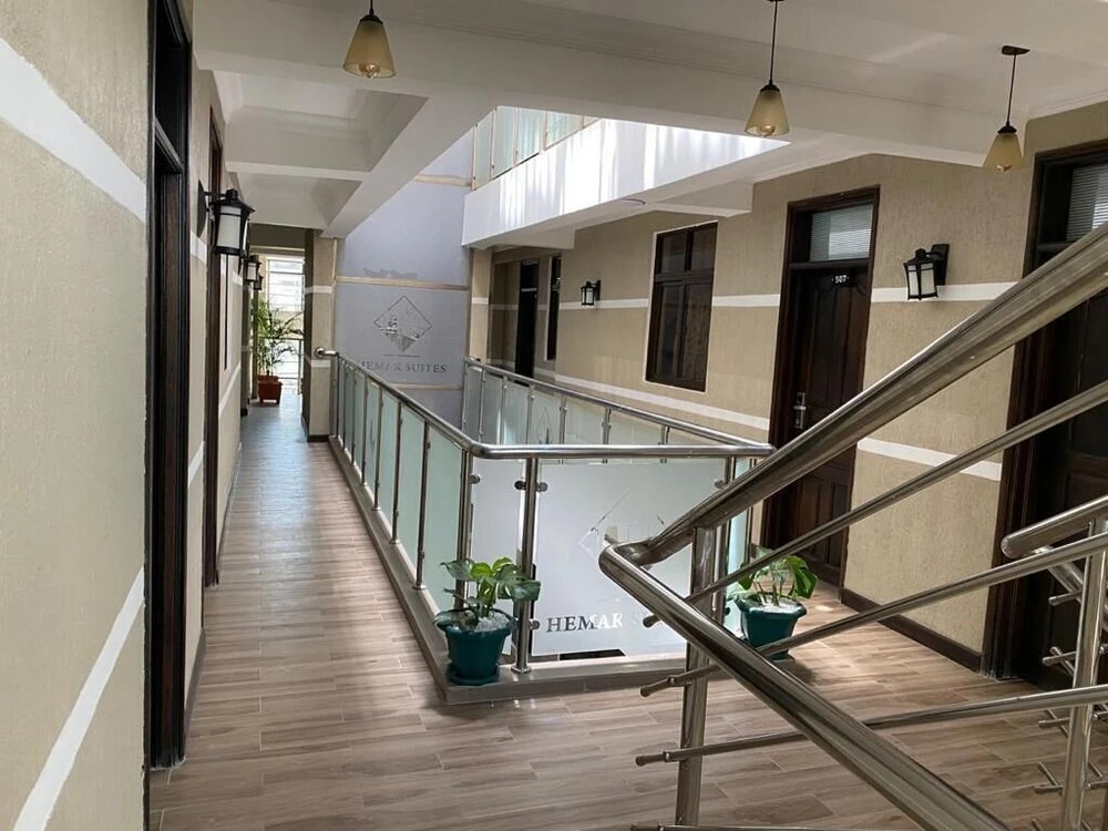 Hemak Suites