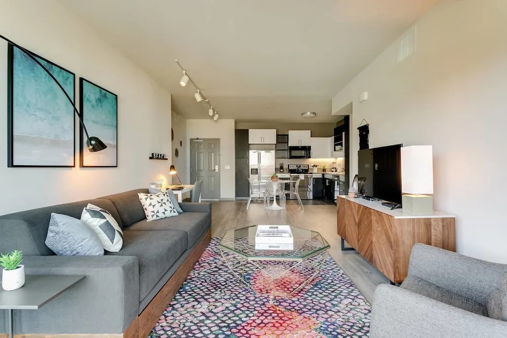 Walk to Venice Beach From a Sleek Apartment