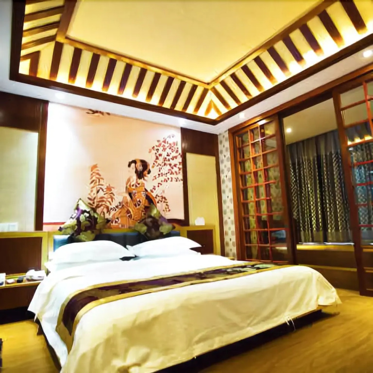 Home Inn Hotel