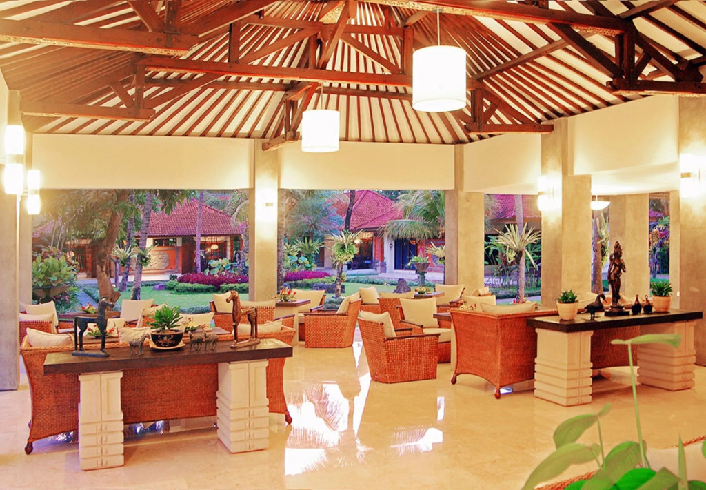 The Cakra Hotel