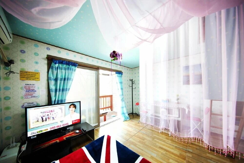 Junlive Pension