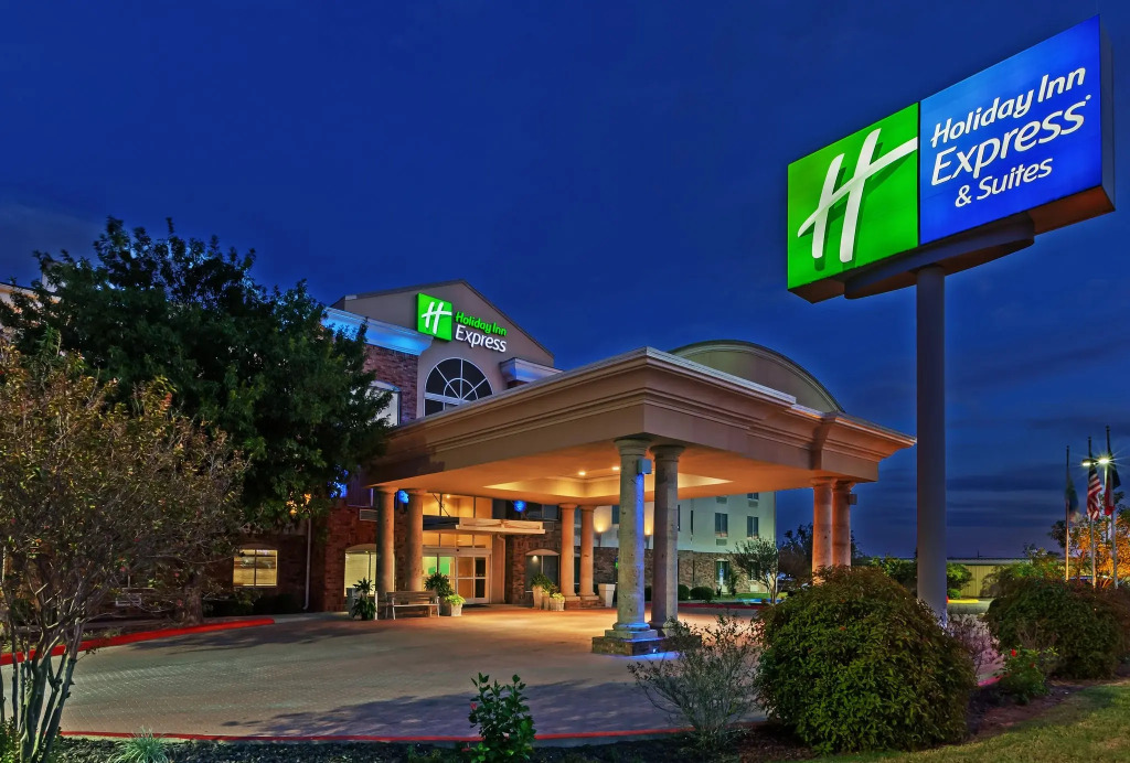 Holiday Inn Express Hotel & Suites Eagle Pass by IHG