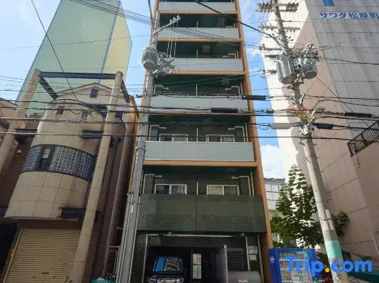 Shinsaibashi 10min Elevator Apartment with 2 Premium Double Beds and Balcony