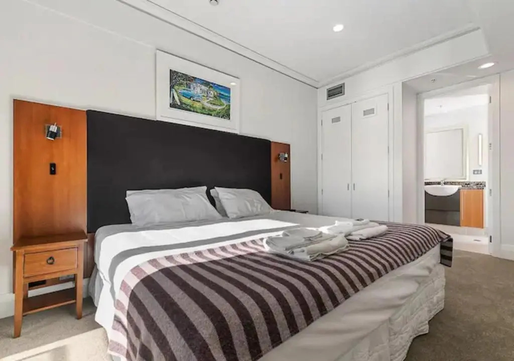 Stunning two-bedroom Viaduct apartment