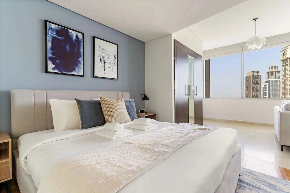 Silkhaus Gallery Studio at Sky Gardens in Difc