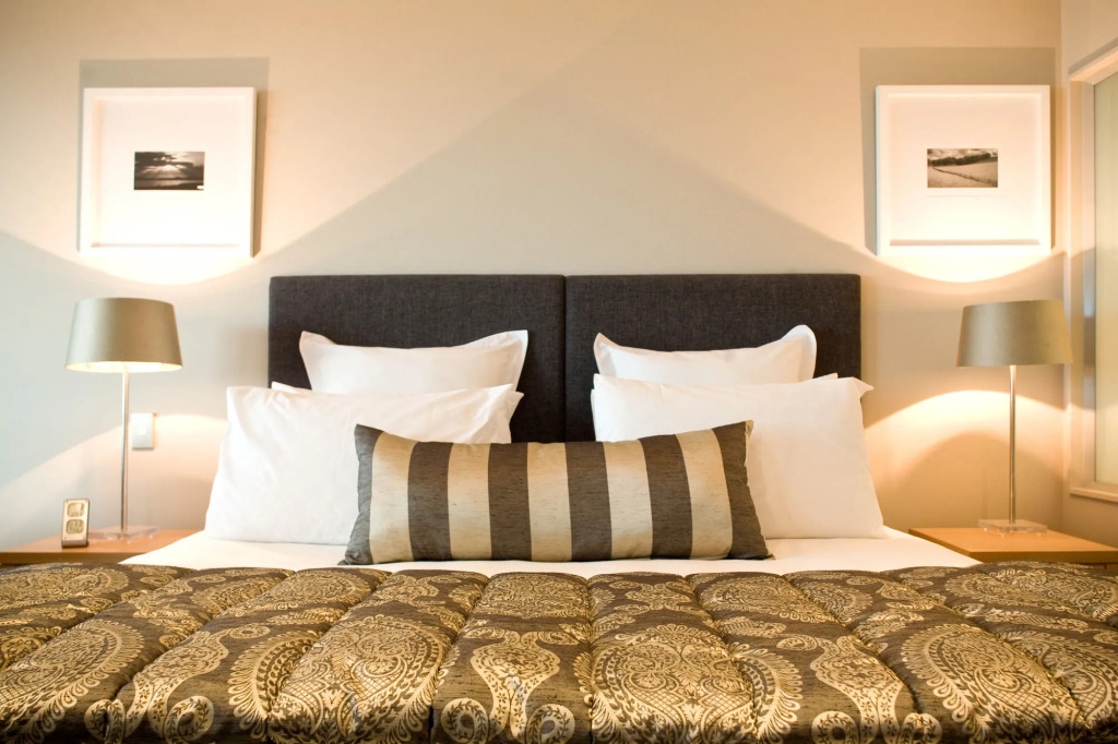 The Crown Hotel