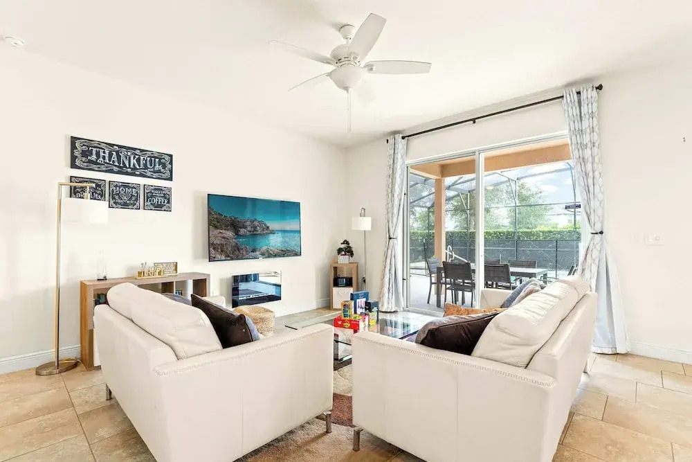 Solterra Bliss - Resort Stay for 13 w/ Pool, Hot Tub & Game Room