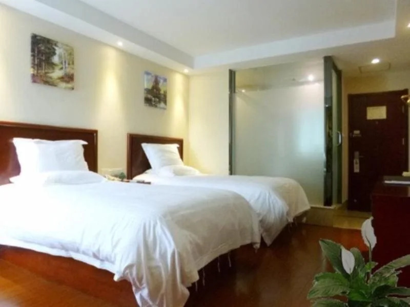GreenTree Inn Guangxi Yulin Jincheng Commercial Building Shell Hotel