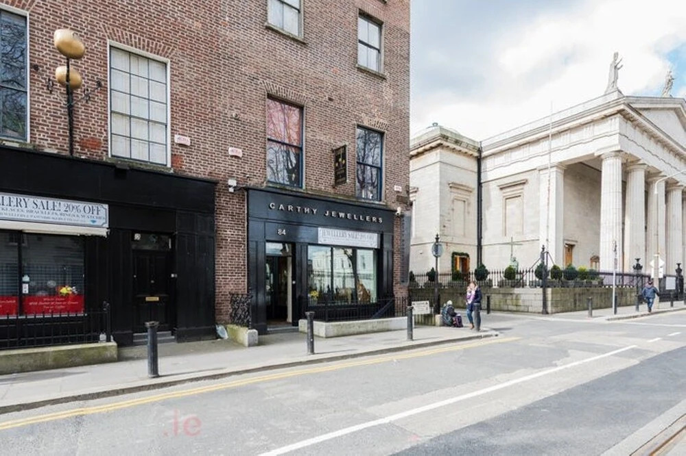 Metrostays - O'Connell Street 84-1