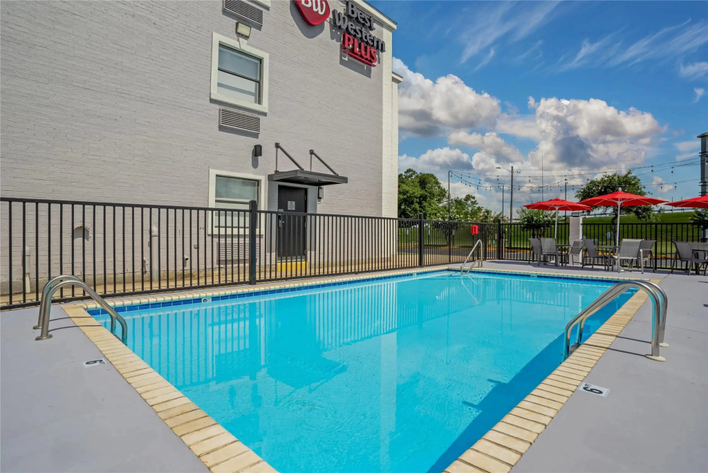 Best Western Plus DIberville
