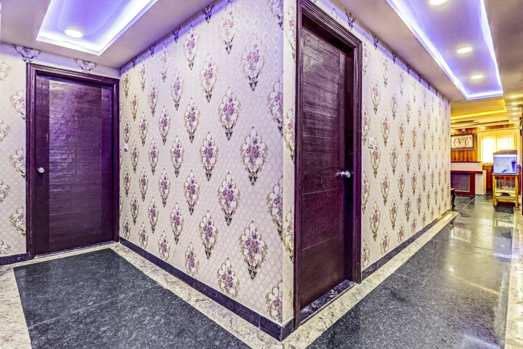 Collection O Hemadri Residency