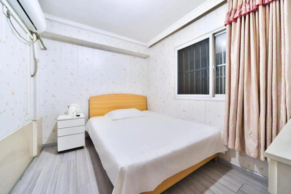 Huadu Hostel