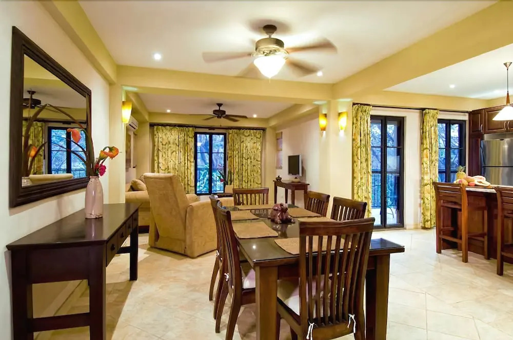 Tamarindo Mango condominiums