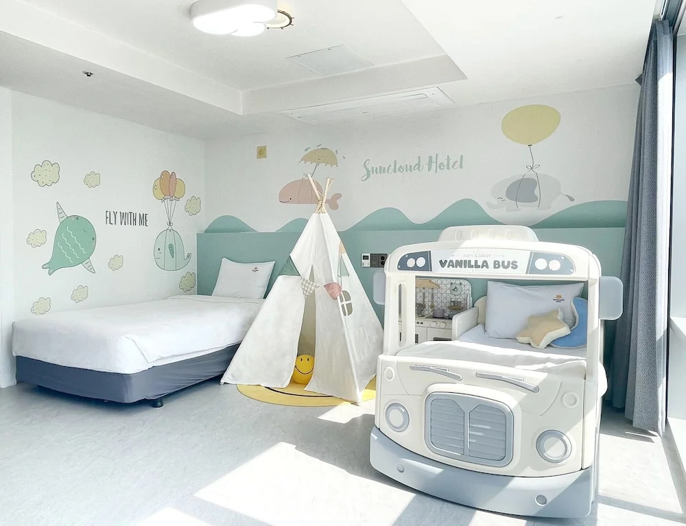 Sun Cloud Hotel