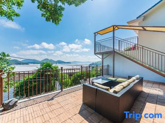 Sea sunrise · Tianjingsha · Seaview Holiday Home