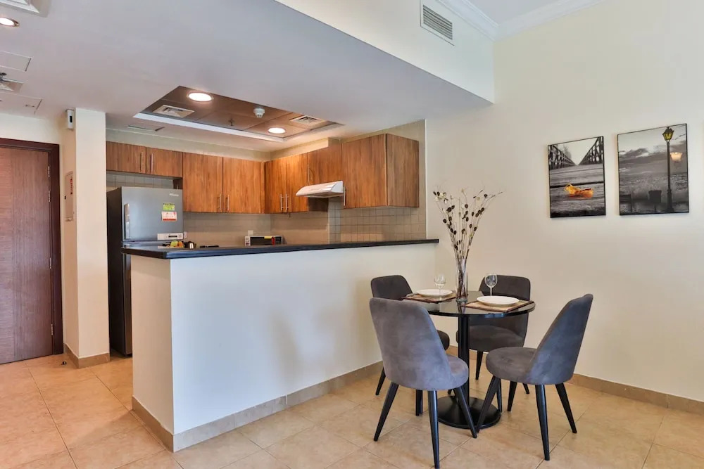 WelHome - Apt amidst golf courses, perfect for sports lovers