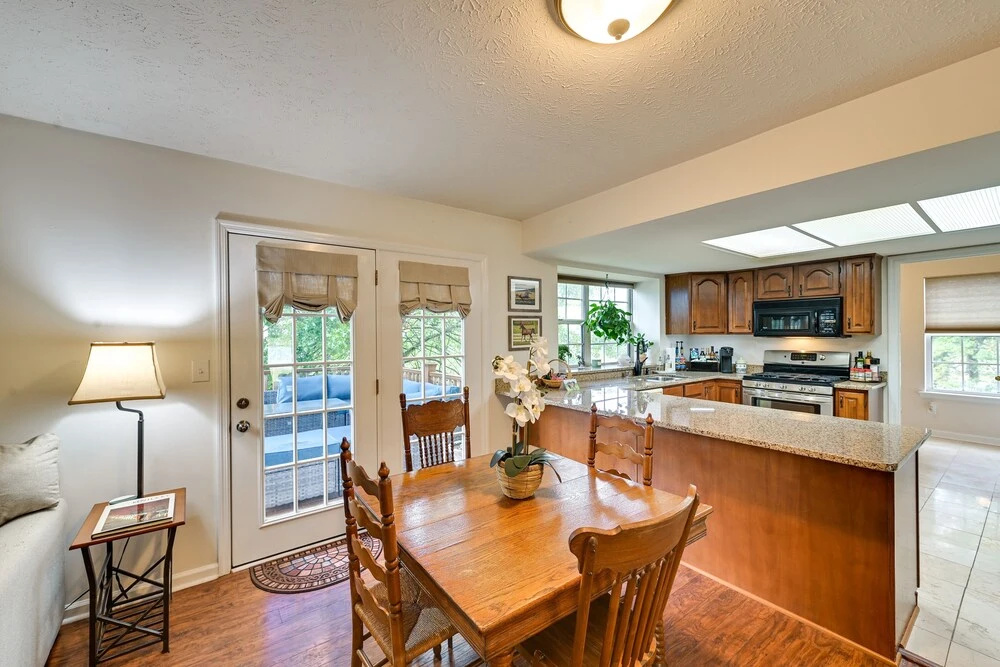 Lexington Home ~ 5 Mi to University of Kentucky!