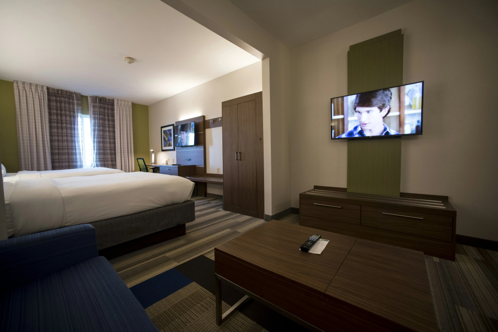 Holiday Inn Express Hotel & Suites Lexington-Downtown University by IHG