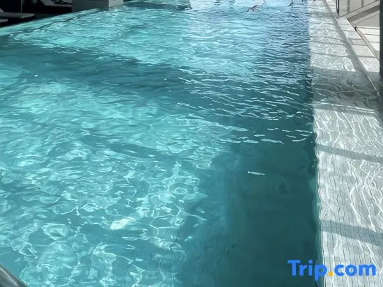 JANE Hot Spring Hotel (Anji Yunshang Grassland Panda Tribe Adventure Park Branch)