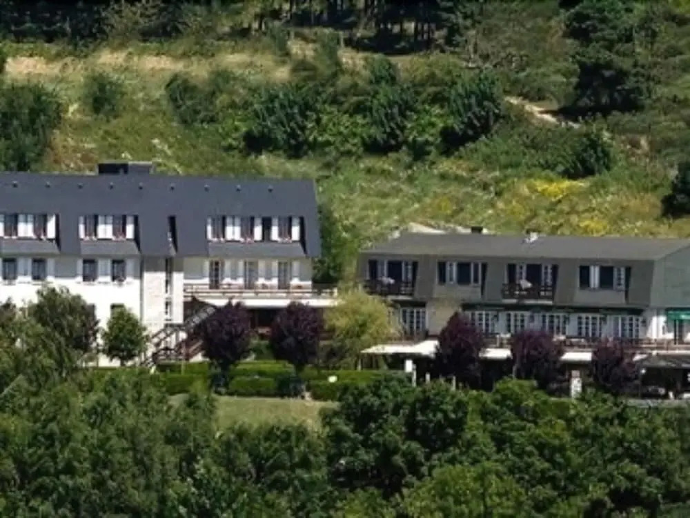 Logis Hôtel et Spa Chez Camillou