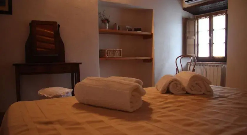 La Tuia Vacanze apt for 4PP and apt for 2PP