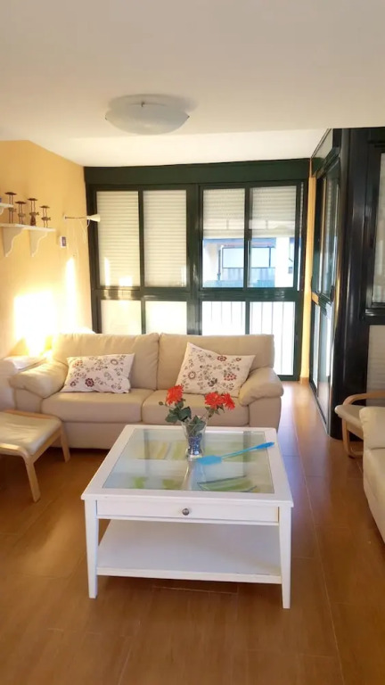 House With 2 Bedrooms in Chipiona, With Pool Access and Terrace - 250