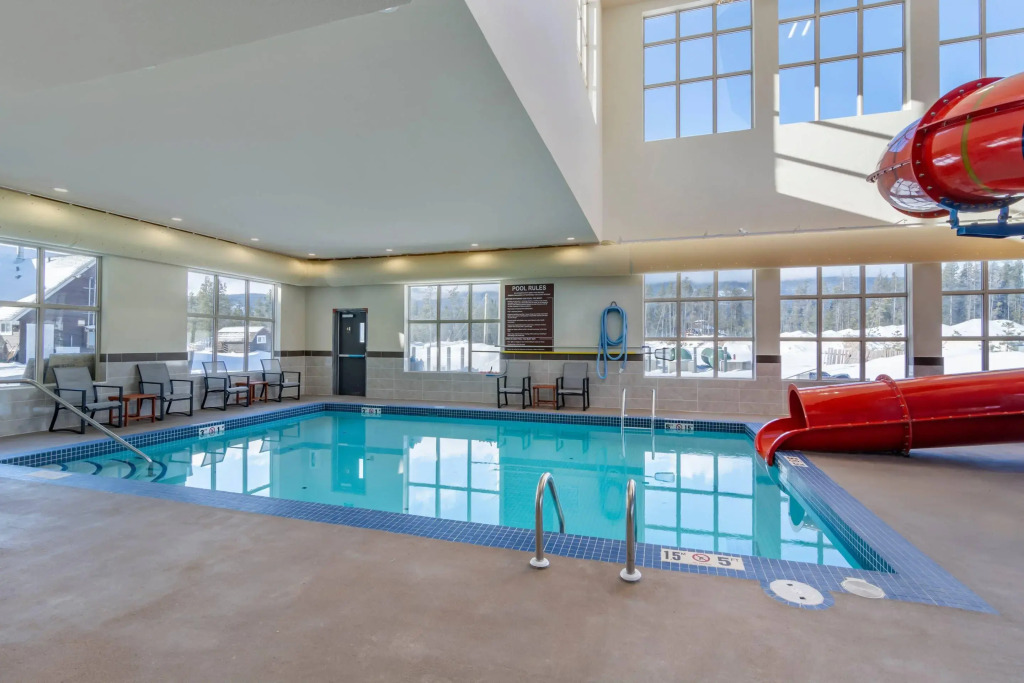 Comfort Inn & Suites