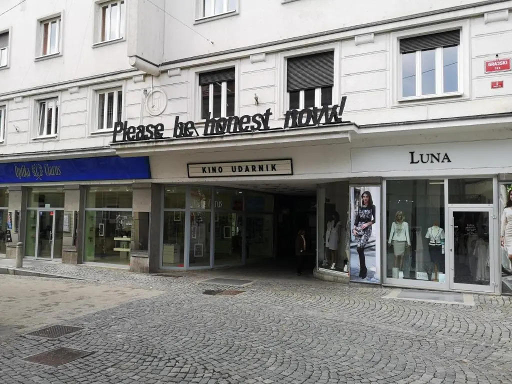 Modern studio in the heart of the city