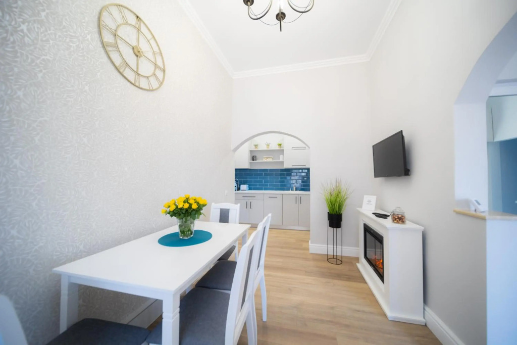 BlueSky Ultra-Central Premium Apartment