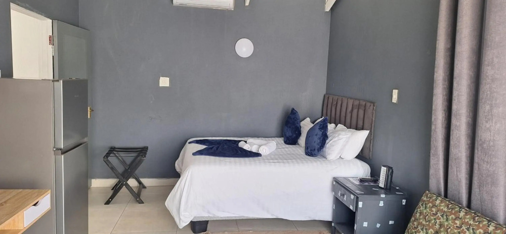 AveBulela Penthouse