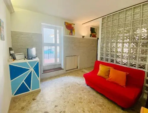 Flat 2 Bedrooms 1 Bathroom - Savona