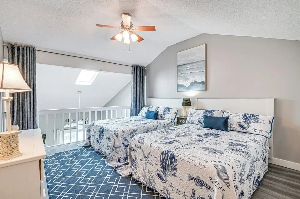 Walk to Beach: Condo w/ Balcony in Murrells Inlet!