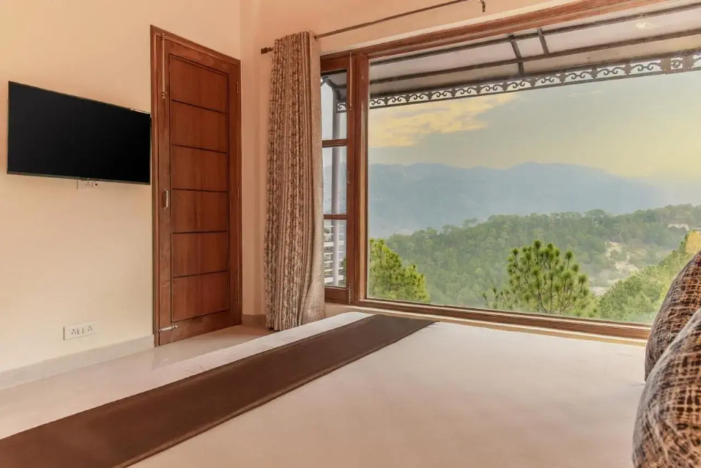 5 BHK by Bryll Homes