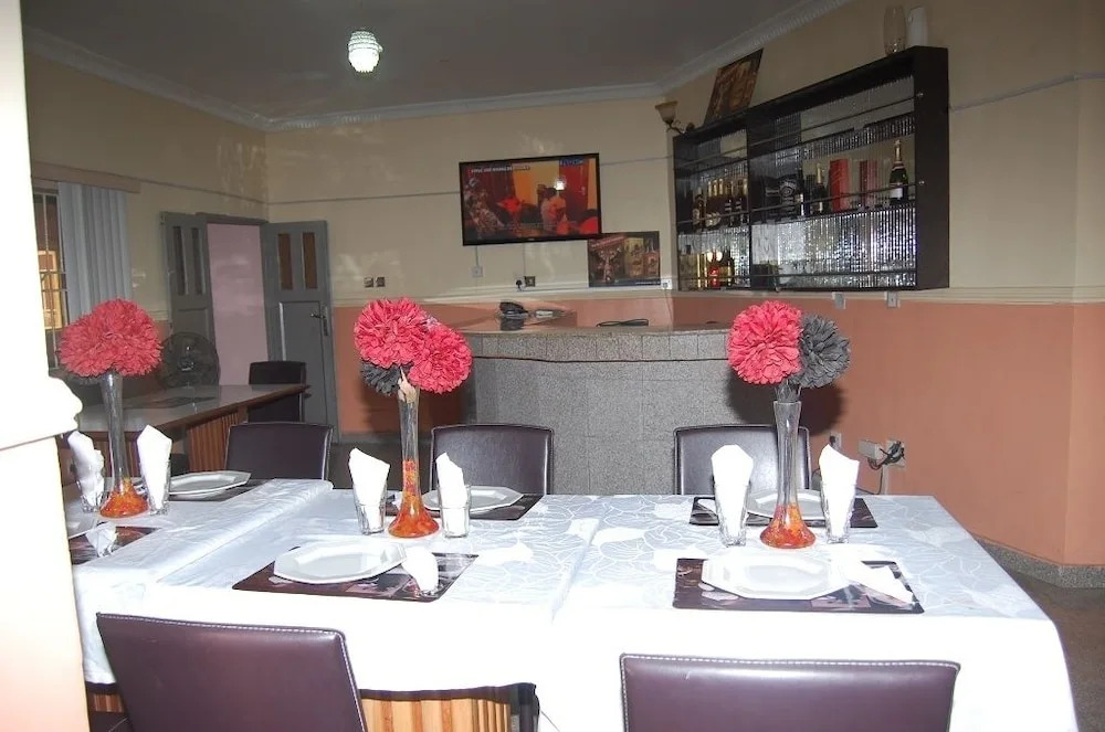 Bella Rose Hotel