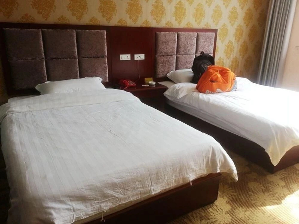 Longfuzhai Hotel