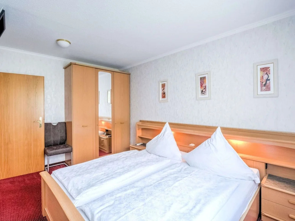 Modern Apartment in Schwalefeld with Garden