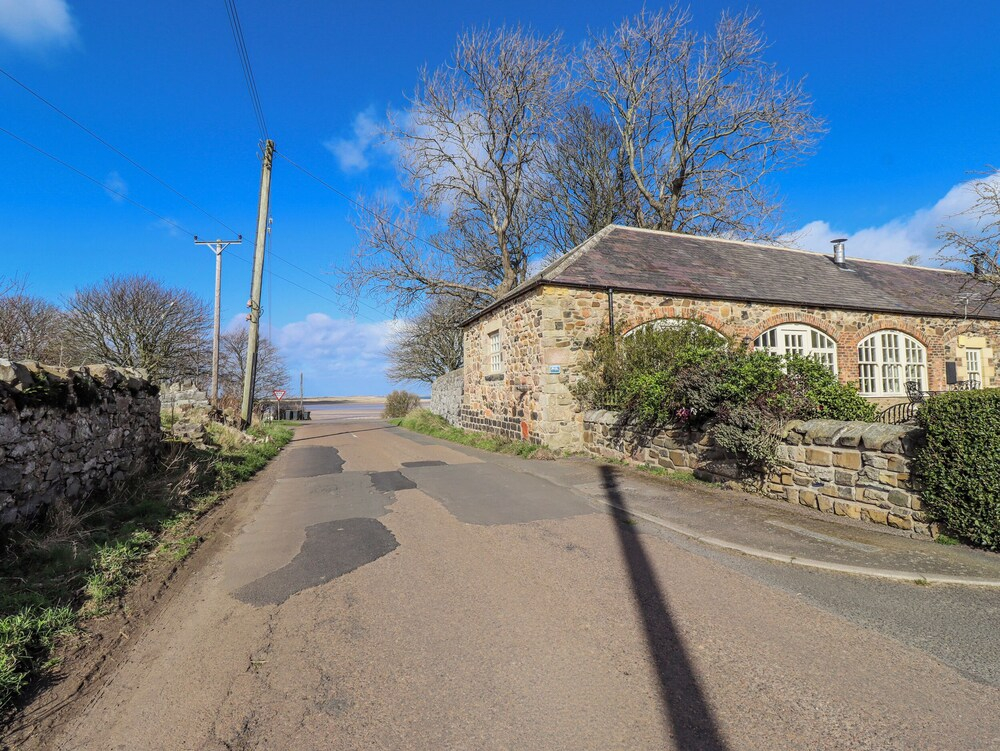 No9 Budle Sands