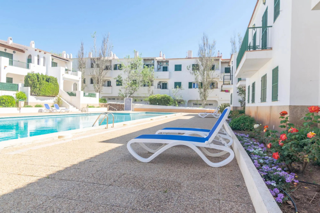 SES FONTS C25 - Charming flat with shared pool and close to the beach Free WiFi