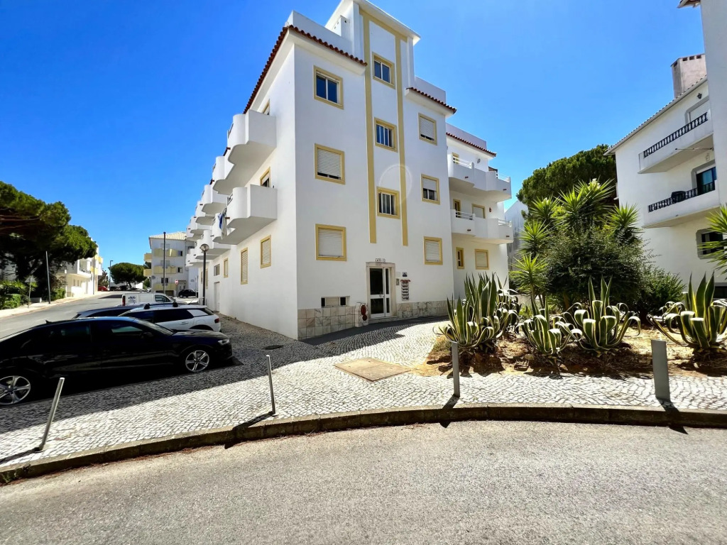 Albufeira Falésia Beach 2 by Homing