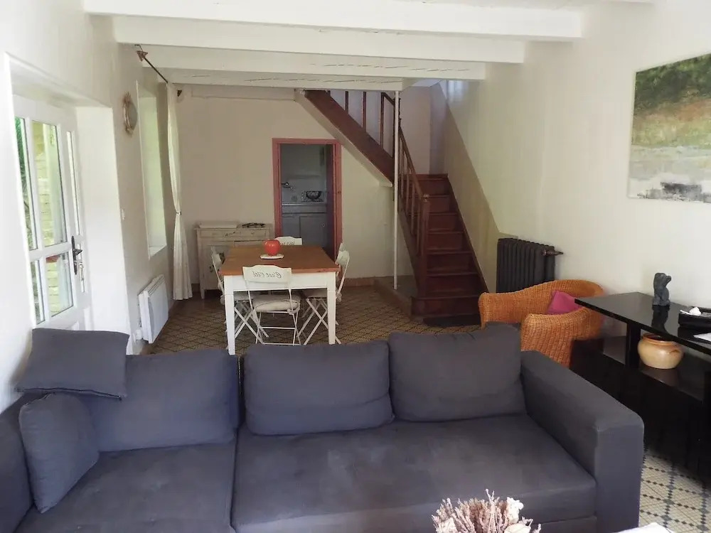 Lovely House With Grass Garden, Shared Swimmingpool, Next to the River Ardeche