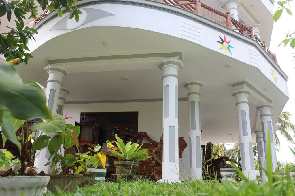 New Lion Palace