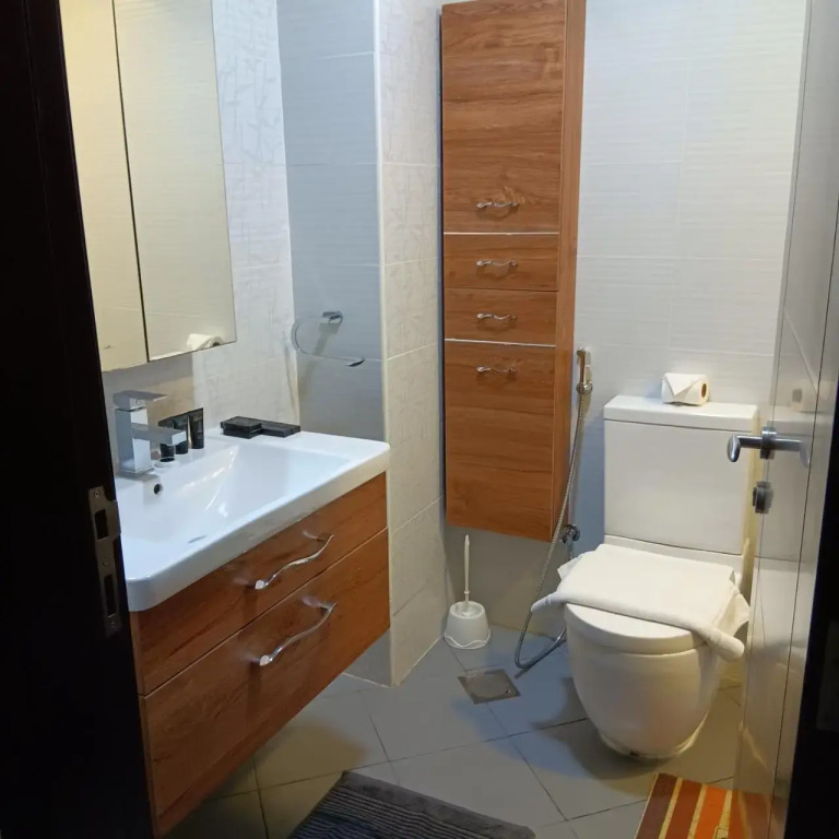 Dubai MAJESTIC Cozy LuxApt - 3BR